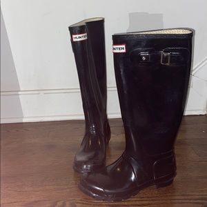 Tall Hunter boots size 6/7